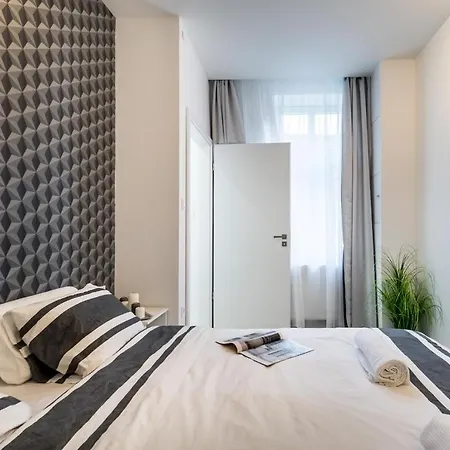 Minimalistico Lägenhet Budapest